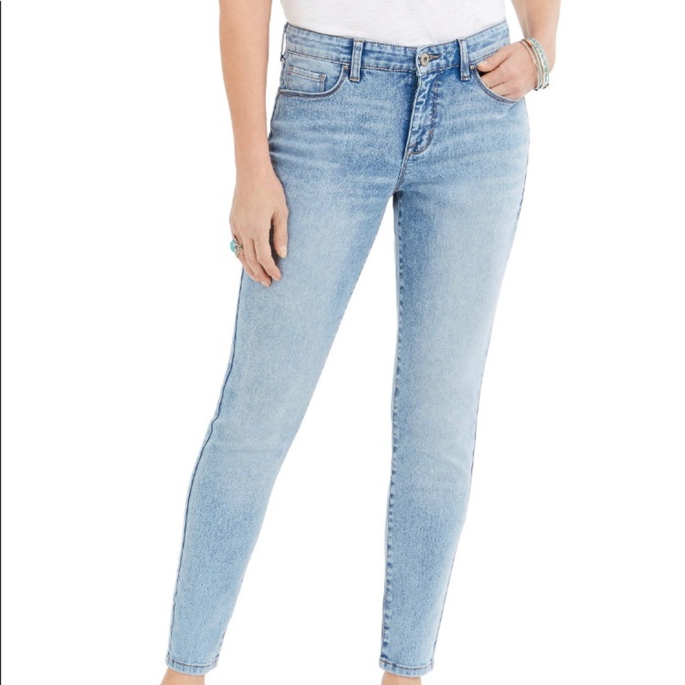 NWT Style & Co Tummy Control Curvy Skinny Jeans